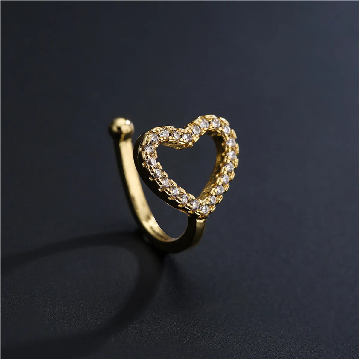 Classic Gold Ring-New Copper Micro-inlaid Zircon Hollow Heart Ear Clip