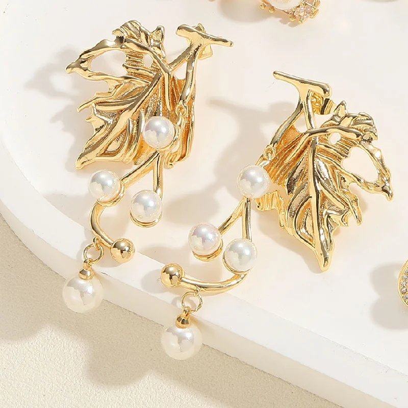 Es2318-4 Leaf-Shaped Earring