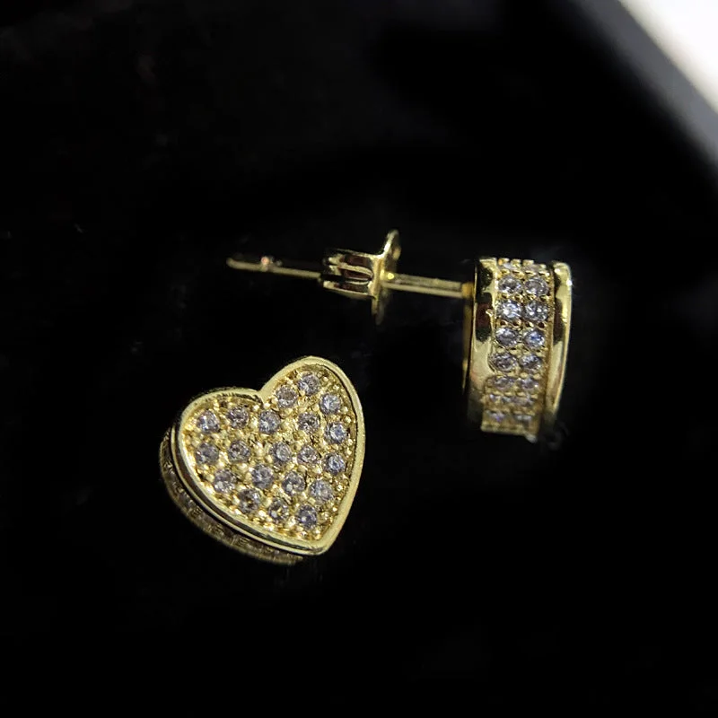 Bright Love Heart Stud Earrings [Gold Plated