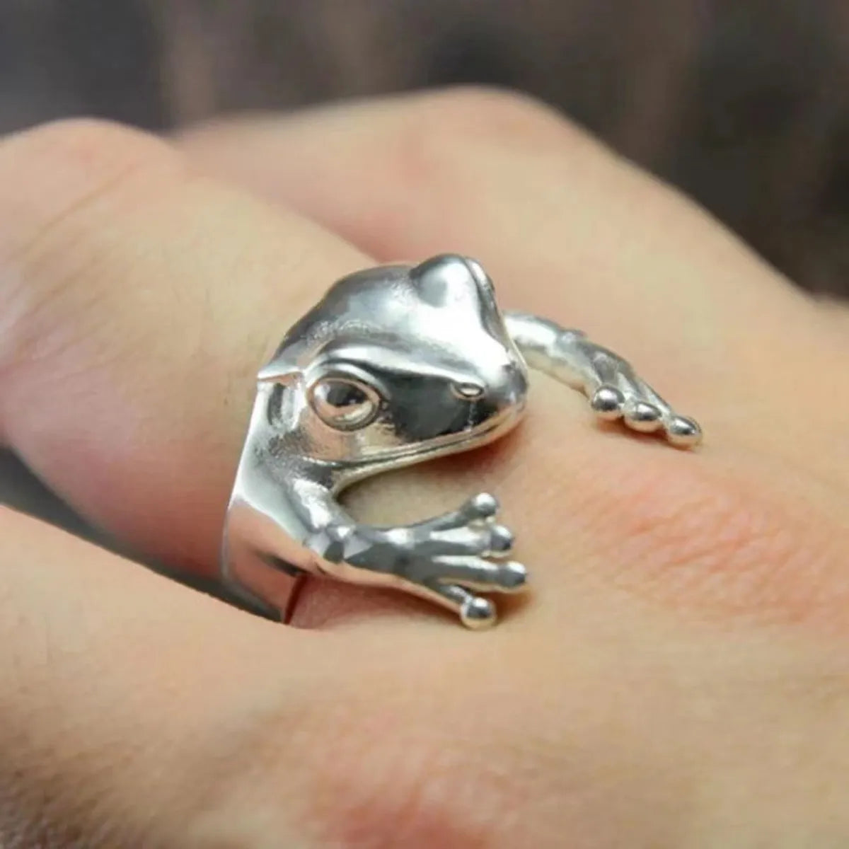 Unique Gold Ring-Fashion Solid Color Metal Frog Split Ring