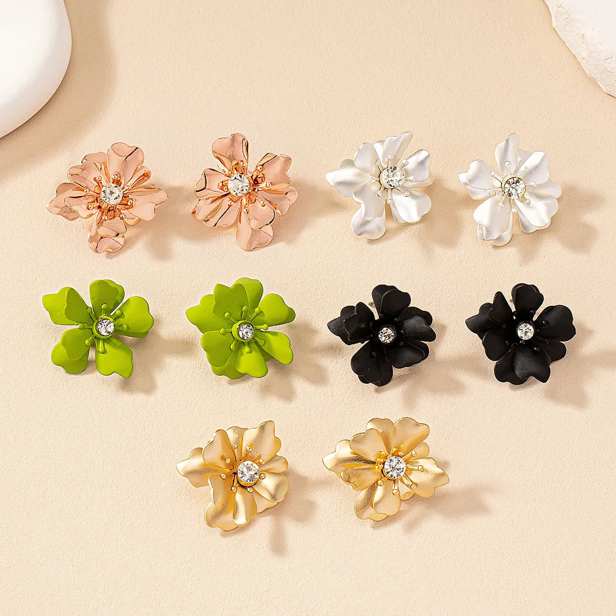 Unique Wedding Earrings-1 Pair Casual Romantic Sweet Flower Petal Floral Inlay Alloy Zircon Ear Studs