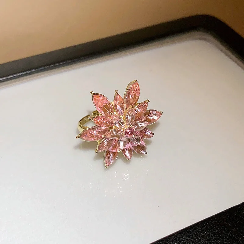 Pink-Diamond Crystal Snowflake Ring