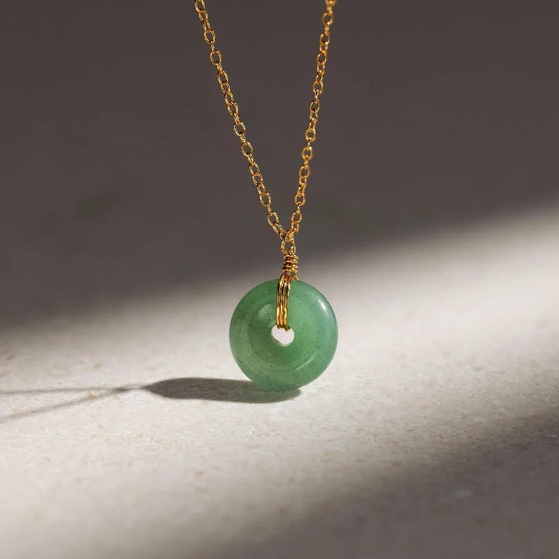 Wedding Jewelry Necklace for Bride-Round Jade Pendant Necklace