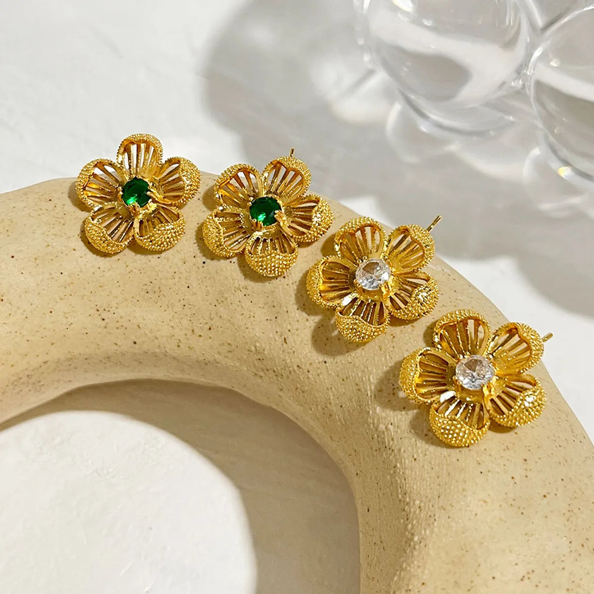 Elegant Bridal Earrings-1 Pair Casual Elegant Flower Plating Inlay Copper Zircon Ear Studs