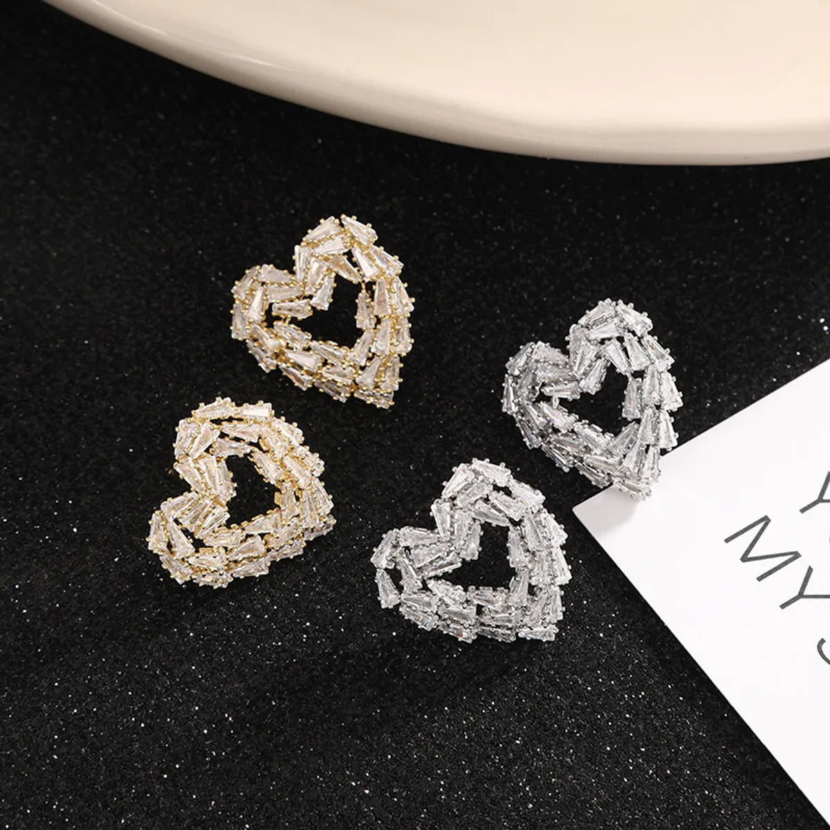 Personalized Name Earrings-Wholesale Jewelry Retro Heart Shape Alloy Rhinestones Plating Inlay Ear Studs