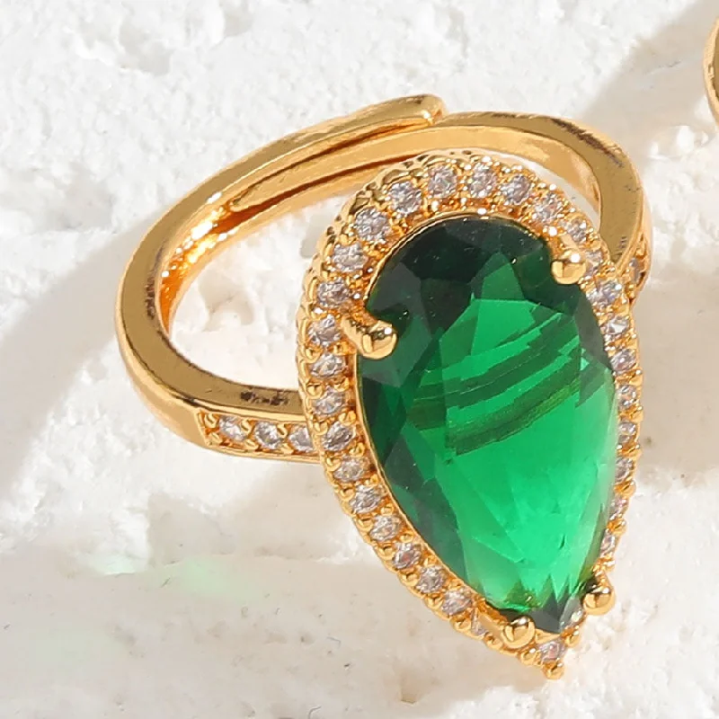 Emerald Water Drop Ring