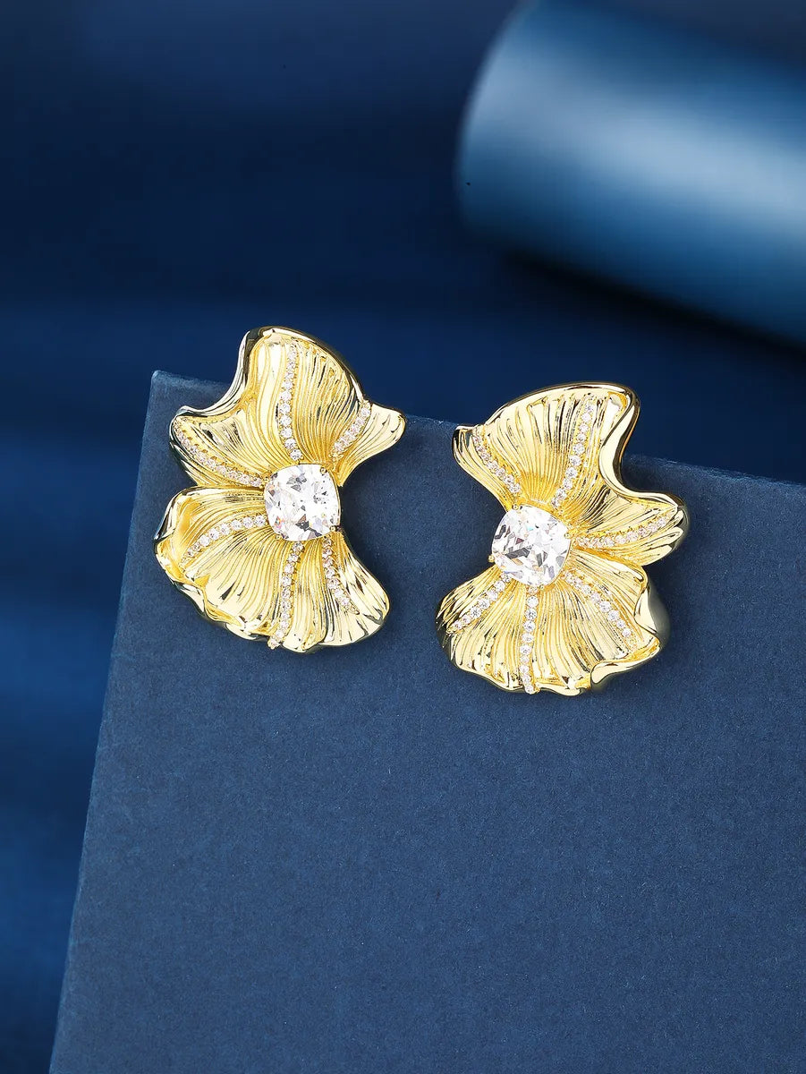 Nature Inspired Earrings-1 Pair Simple Style Commute Flower Plating Inlay Copper Zircon 18k Gold Plated Ear Studs