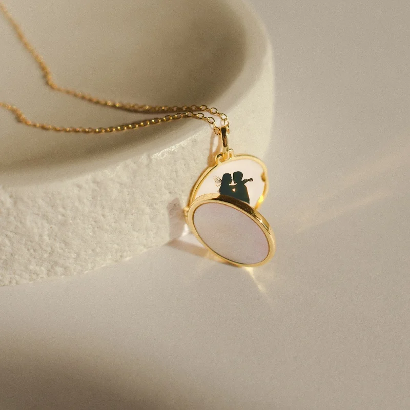 Elegant Necklace with Topaz-Pearl Disc Locket Necklace