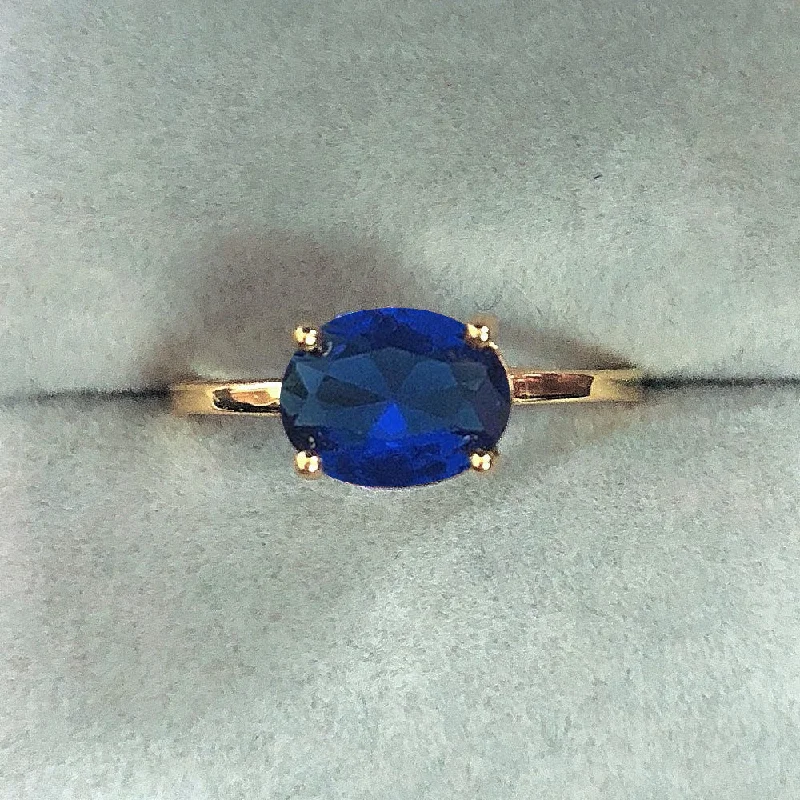 Light Gold Blue Stone