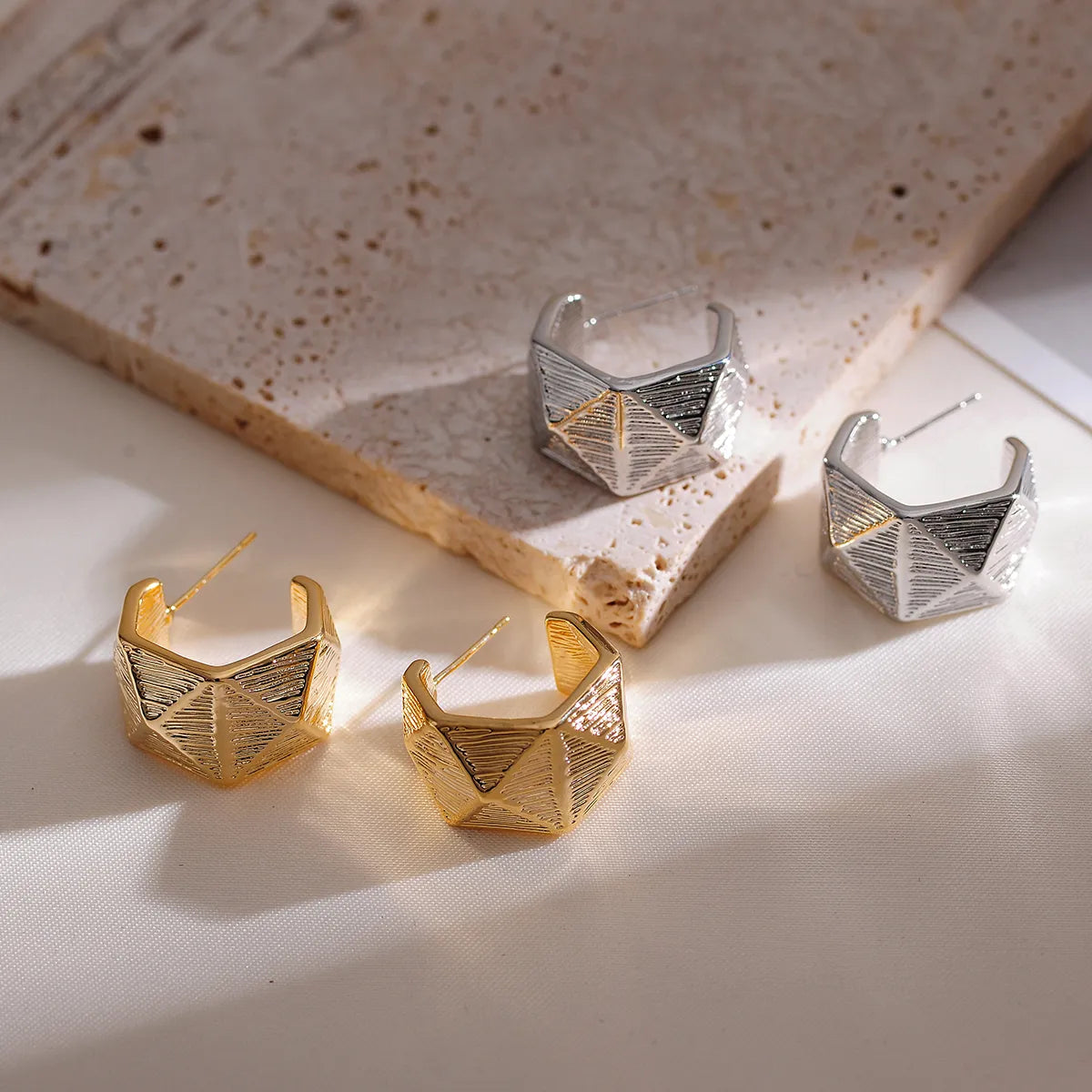 Custom Birthstone Earrings-1 Pair Simple Style Geometric Copper 18k Gold Plated Ear Studs