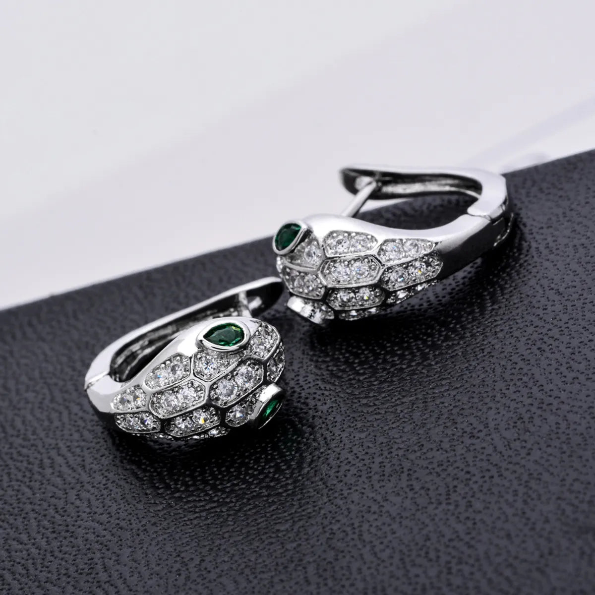 Gorgeous Stud Earrings-1 Pair Vintage Style Snake Plating Inlay Copper Zircon White Gold Plated Ear Studs