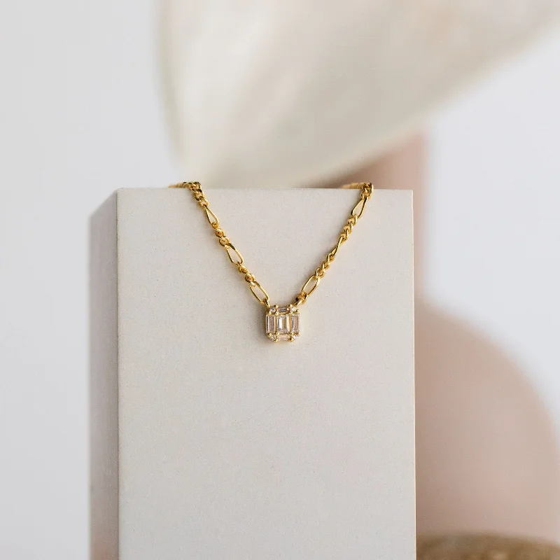 Personalized Chain Necklace-Square Diamond Figaro Necklace