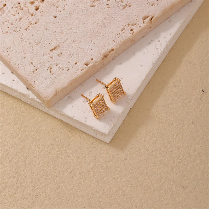 Fashion Earrings for Women-1 Pair Simple Style Geometric Copper Zircon Ear Studs